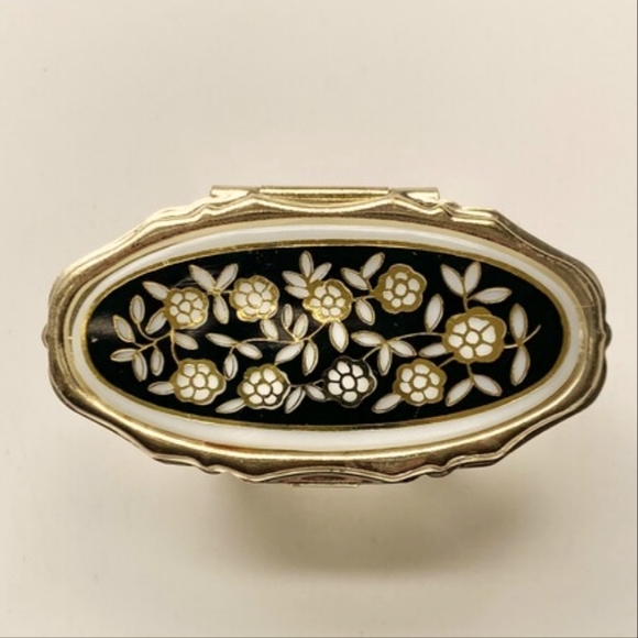 Vintage Ladies Cigarette Holder Pocket Ashtray Old Jewelry Metal Tin - Picture 1 of 9